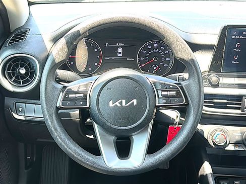 Used 2024 Kia Forte LXS FWD image 21