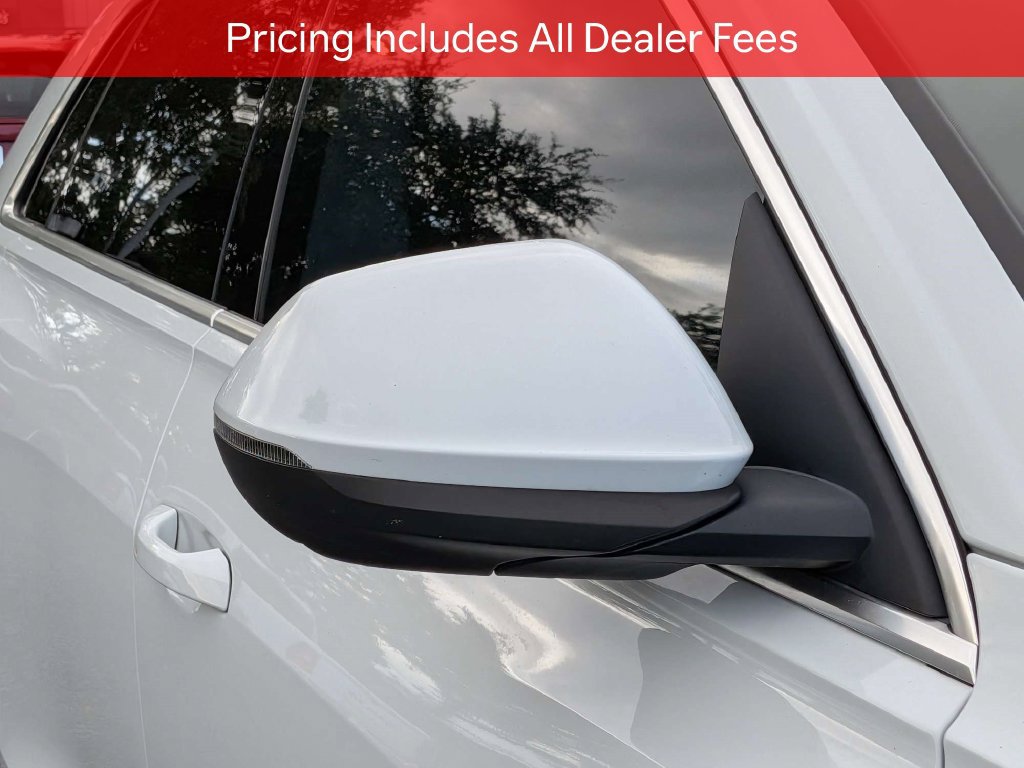 Used 2023 Audi Q8 Premium w/ Convenience Package AWD/4WD image 12