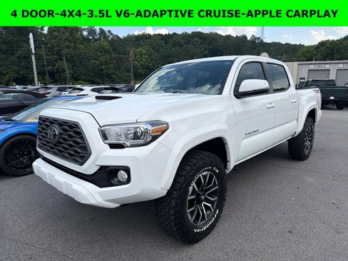 Used 2020 Toyota Tacoma TRD Sport AWD/4WD image 1