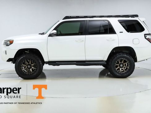 Used 2014 Toyota 4Runner 4WD image 41