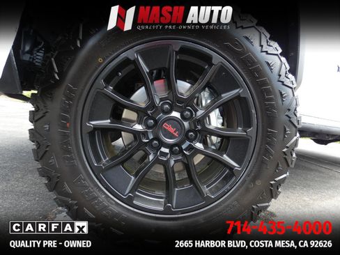 Used 2024 Toyota Tundra Limited w/ TRD Off-Road Package AWD/4WD image 19