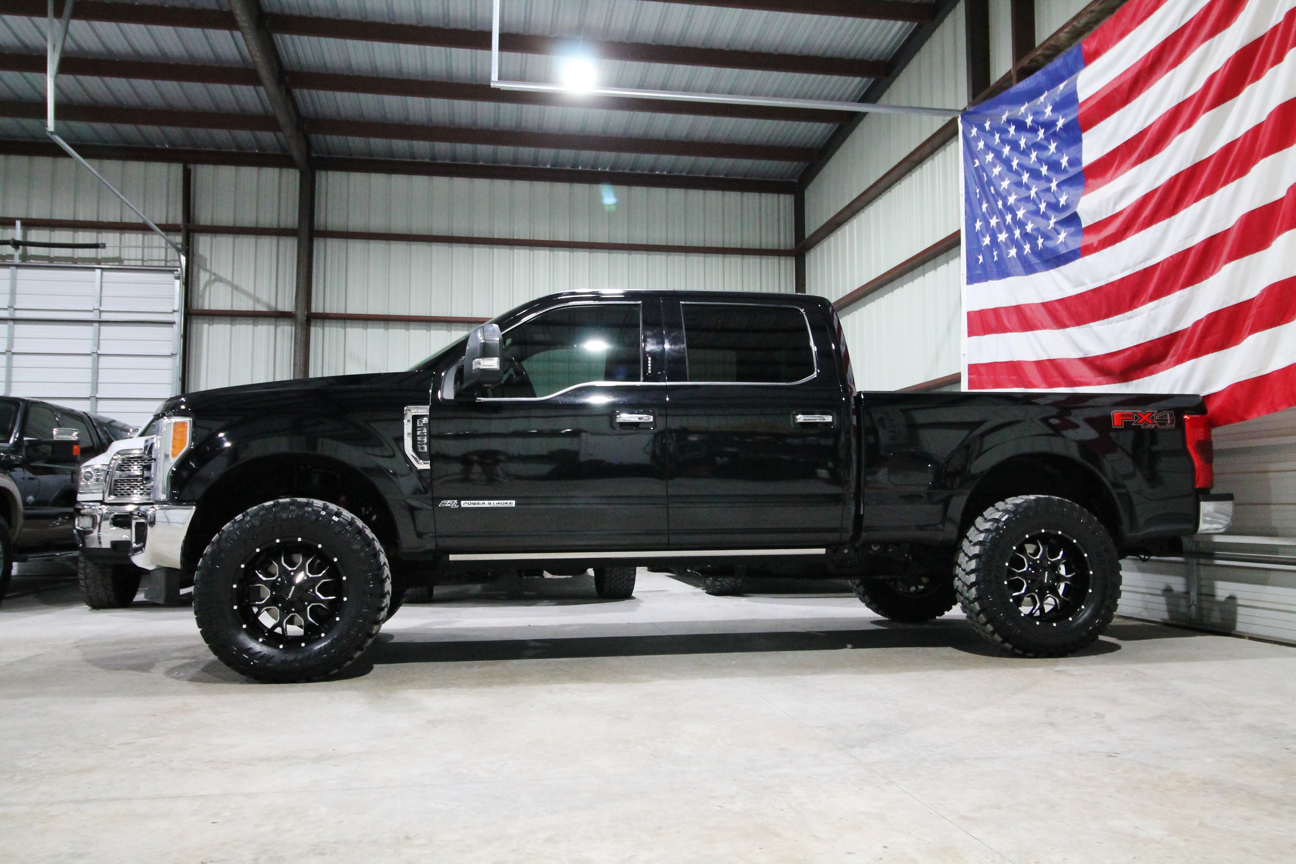 Used 2017 Ford F250 King Ranch w/ King Ranch Ultimate Package AWD/4WD image 5