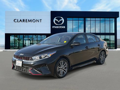 Used 2023 Kia Forte GT-Line image 3