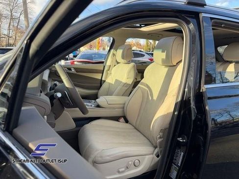 Used 2024 Genesis GV80 2.5T w/ Advanced Package image 39