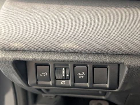 Used 2024 Subaru Outback Premium AWD/4WD image 25