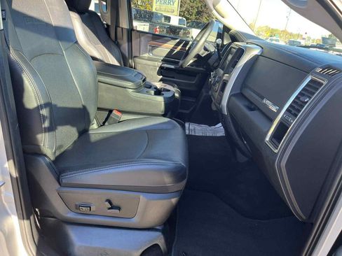 Used 2017 RAM 2500 Laramie image 25