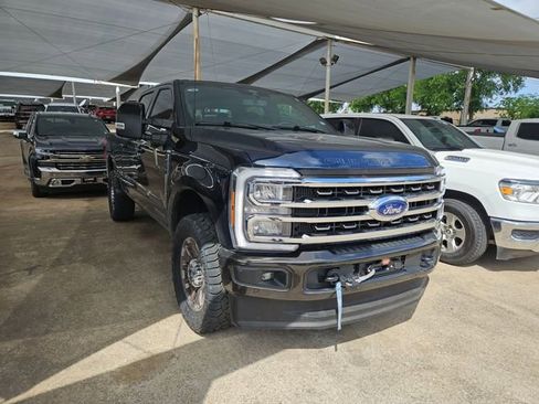 Used 2024 Ford F250 King Ranch image 3