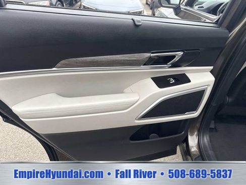 Used 2021 Kia Telluride EX w/ EX Premium Package AWD/4WD image 17