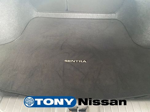 Used 2020 Nissan Sentra SV image 11