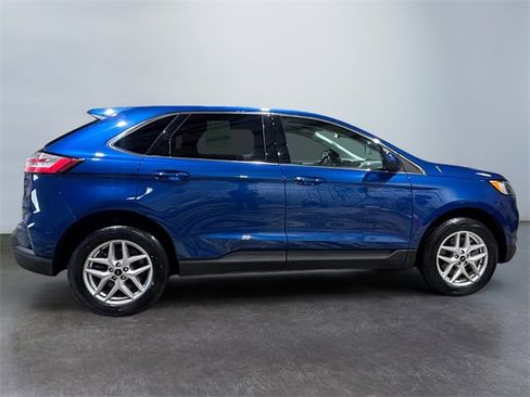 Used 2024 Ford Edge SEL w/ Convenience Package image 6
