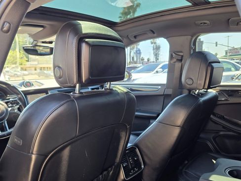 Used 2016 Porsche Macan S AWD/4WD image 22