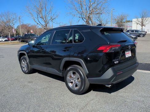 Used 2023 Toyota RAV4 XLE image 7