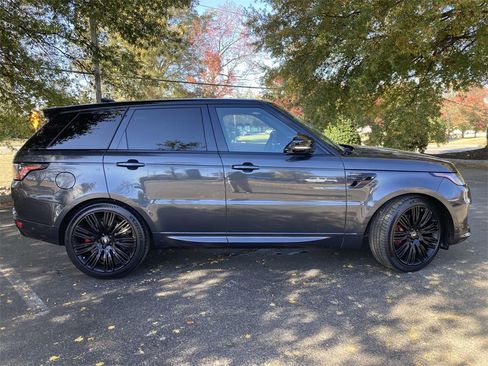 Used 2022 Land Rover Range Rover Sport HSE Dynamic image 2