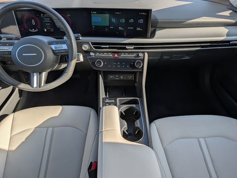 Certified 2026 Hyundai Sonata SEL AWD/4WD image 10