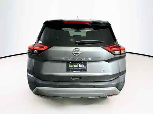Used 2023 Nissan Rogue SV FWD image 7