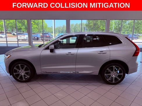 Used 2021 Volvo XC60 T5 Inscription w/ Protection Package Premier FWD image 4