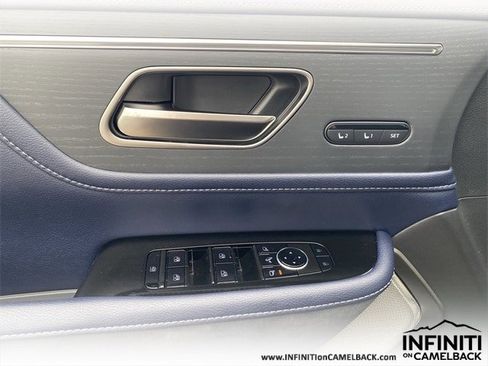 New 2026 INFINITI QX80 4WD image 23