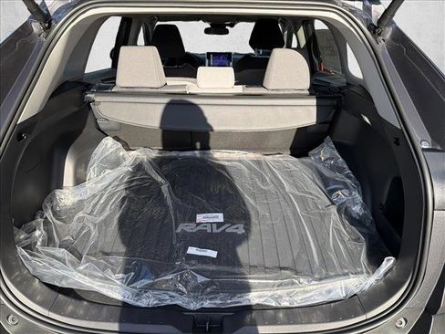 New 2025 Toyota RAV4 XLE image 23