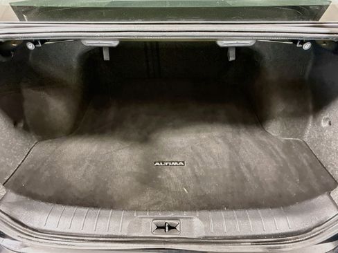 Used 2022 Nissan Altima 2.5 SV FWD image 35