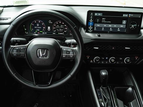 Certified 2024 Honda Accord EX-L image 19