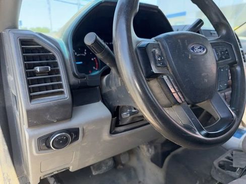 Used 2019 Ford F550 4x4 Regular Cab Super Duty image 33
