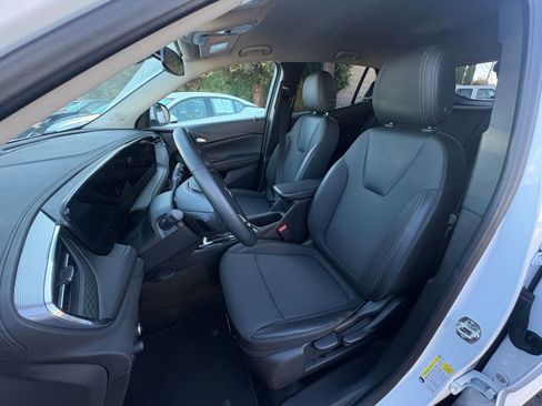 Used 2025 Buick Encore GX Preferred image 35