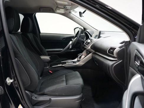 Used 2018 Mitsubishi Eclipse Cross SE image 34