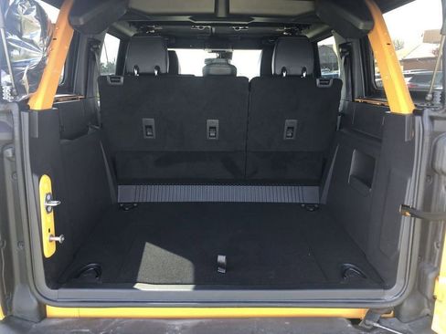 Used 2022 Ford Bronco Wildtrak AWD/4WD image 17