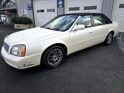 Used 2000 Cadillac De Ville w/ Comfort/Convenience Pkg