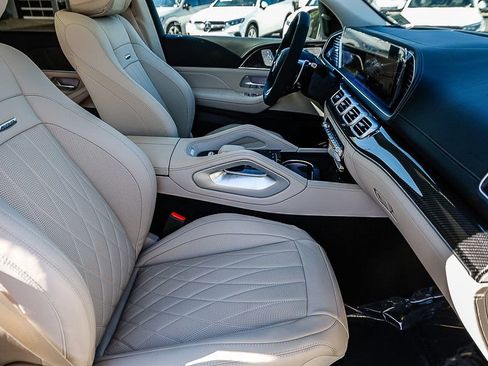 New 2026 Mercedes-Benz GLE 53 AMG 4MATIC image 17