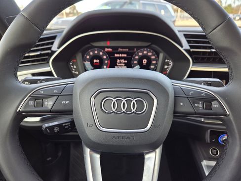 Used 2025 Audi Q3 2.0T Premium w/ Convenience Package image 10