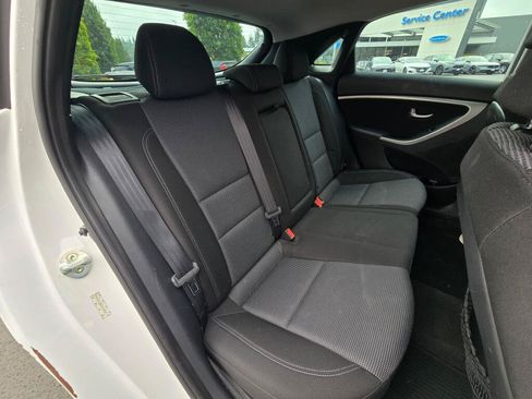 Used 2013 Hyundai Elantra GT w/ Touch & Go Pkg FWD image 6