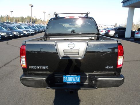 Used 2009 Nissan Frontier PRO-4X image 4