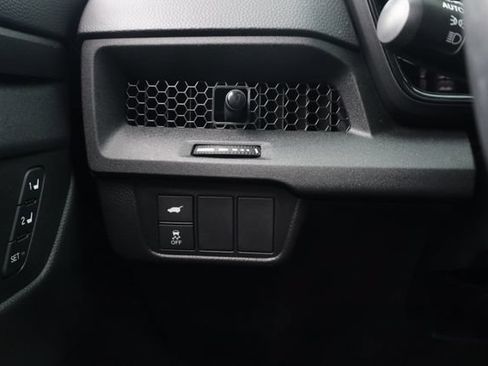 Used 2025 Honda CR-V Sport-L image 35