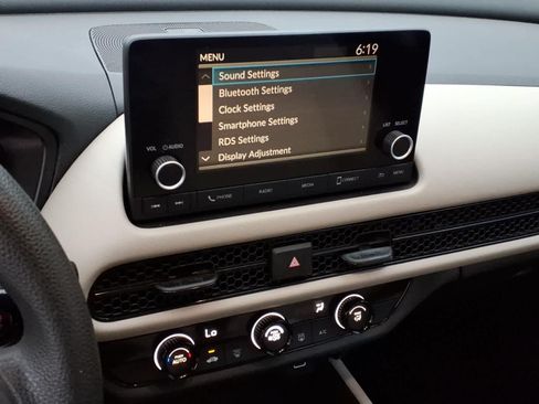 Used 2023 Honda HR-V LX image 20