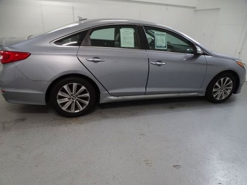 Used 2016 Hyundai Sonata Sport w/ Option Group 1V FWD image 23