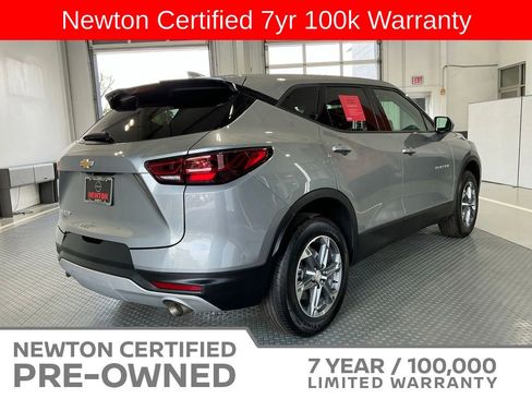 Used 2025 Chevrolet Blazer LT FWD image 20