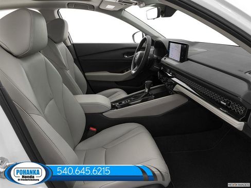 New 2025 Honda Accord Hybrid Touring image 10