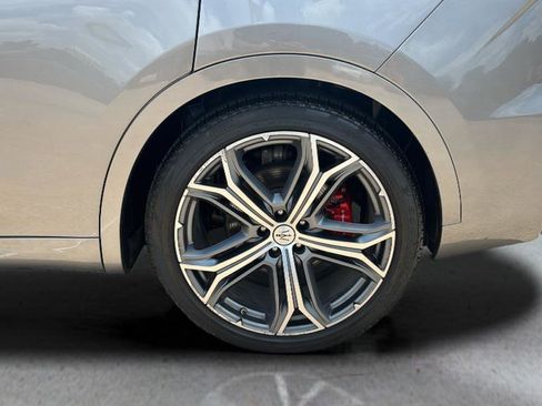 Used 2022 Maserati Levante Modena image 25