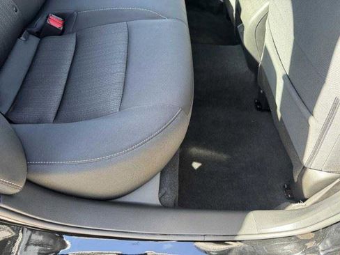 Used 2025 Nissan Altima 2.5 SV FWD image 35