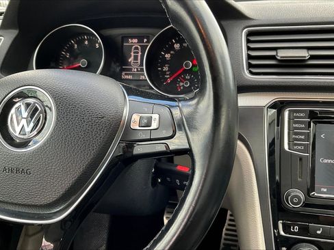 Used 2018 Volkswagen Passat 2.0T S image 19