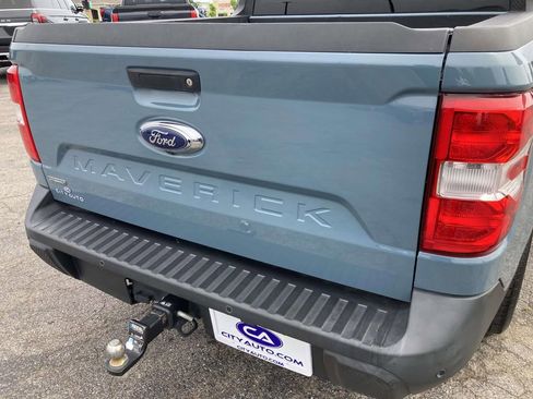Used 2022 Ford Maverick Lariat w/ Lariat Luxury Package FWD image 11