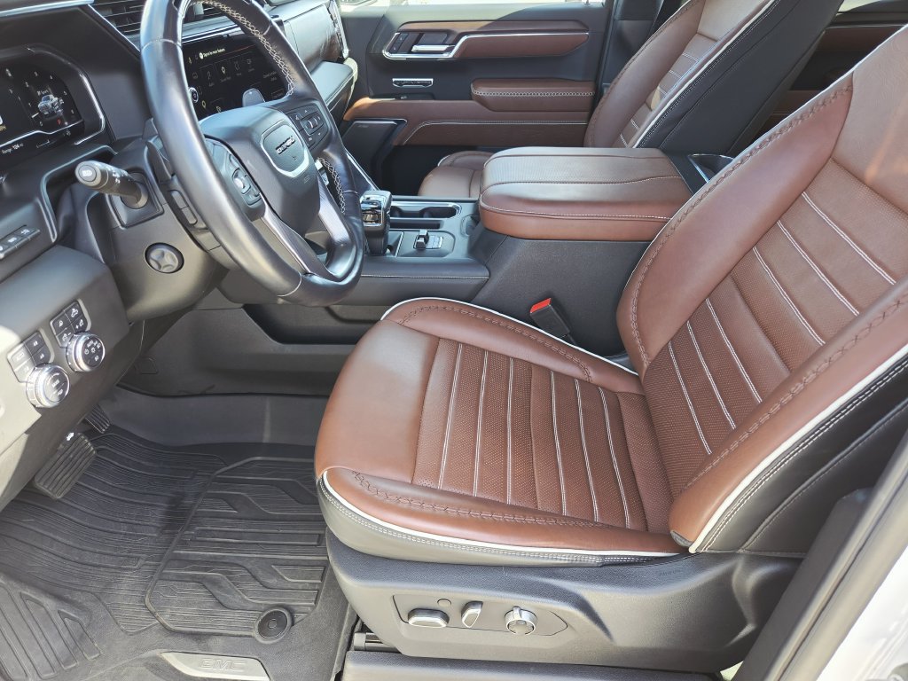 Used 2024 GMC Sierra 1500 Denali Ultimate AWD/4WD image 13