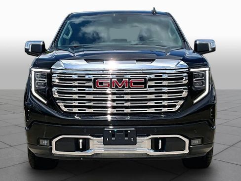 Used 2024 GMC Sierra 1500 Denali AWD/4WD image 4