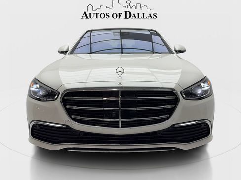Used 2022 Mercedes-Benz S 500 4MATIC image 3