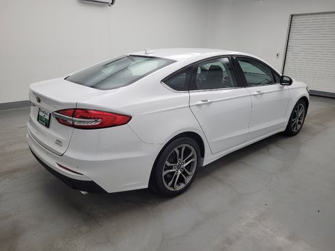 Used 2020 Ford Fusion SEL FWD image 10