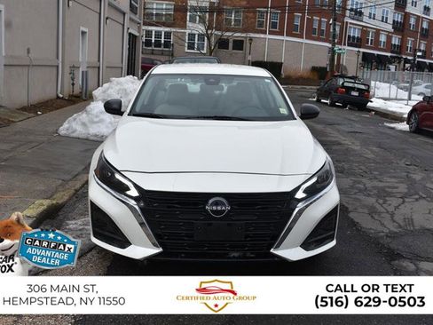 Used 2025 Nissan Altima 2.5 SV image 3