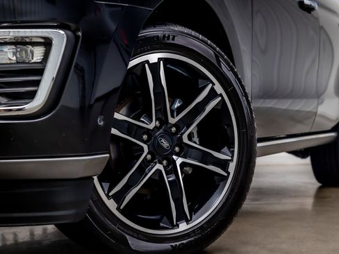 Used 2021 Ford Expedition Limited image 20