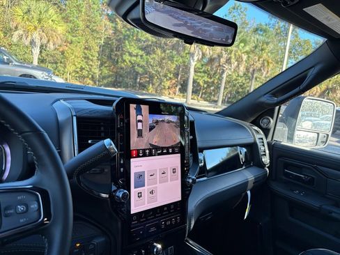 New 2026 RAM 2500 Limited image 18