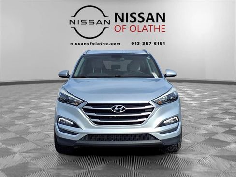 Used 2017 Hyundai Tucson SE image 29